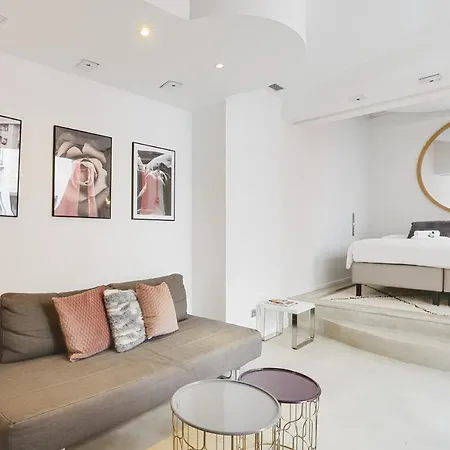 شقة Guestready - Comfy Design Studio - Marais District *