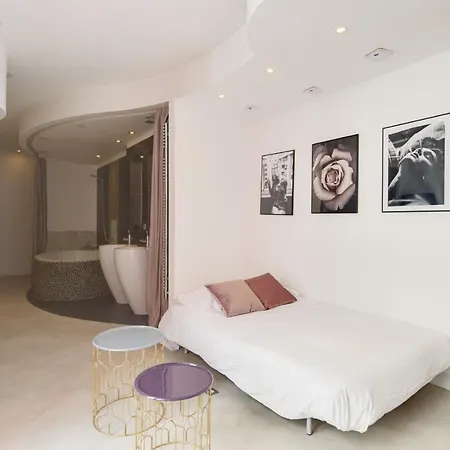 Guestready - Comfy Design Studio - Marais District Daire *